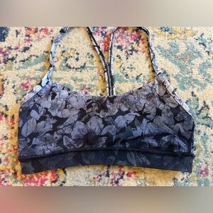 Lululemon flow y sports bra size 6 floral pattern